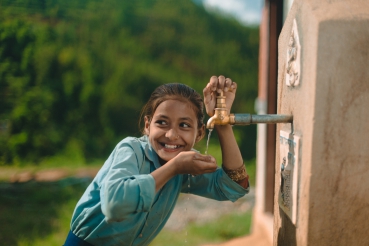 Drinking water to Schools